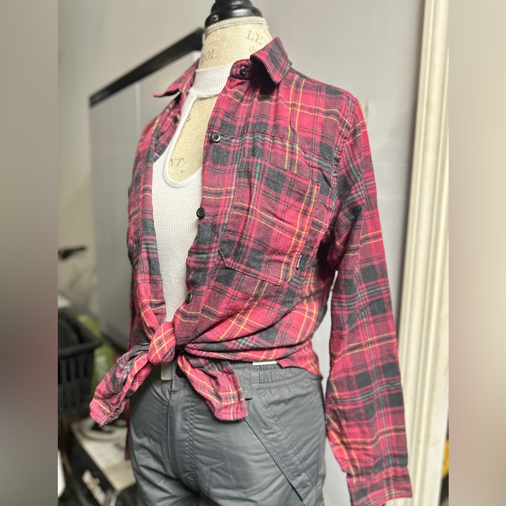 Hurley Pink and Gray Long Sleeve Button Down Shirt